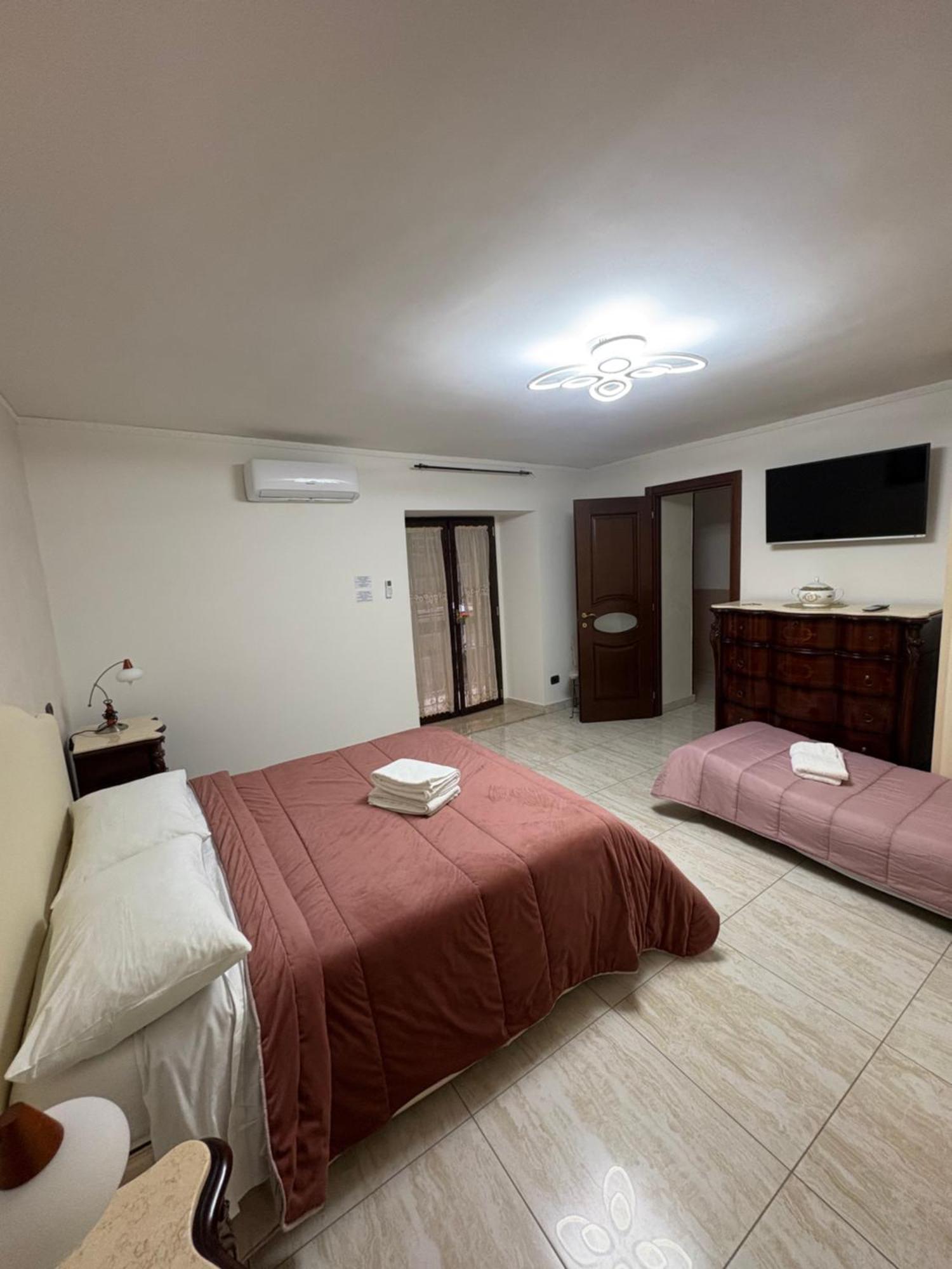 נאפולי Esposito Holiday Homes מראה חיצוני תמונה