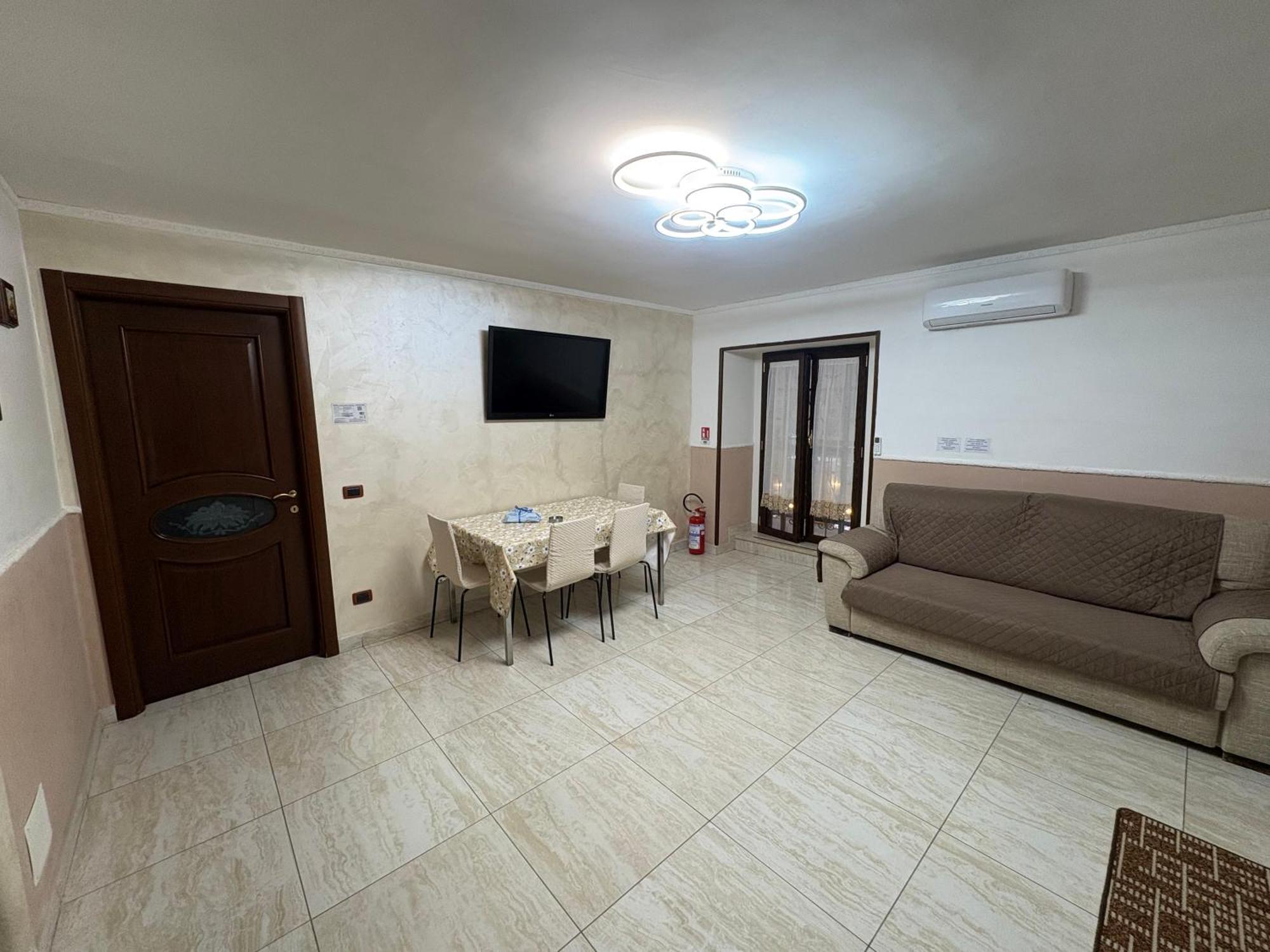 נאפולי Esposito Holiday Homes מראה חיצוני תמונה