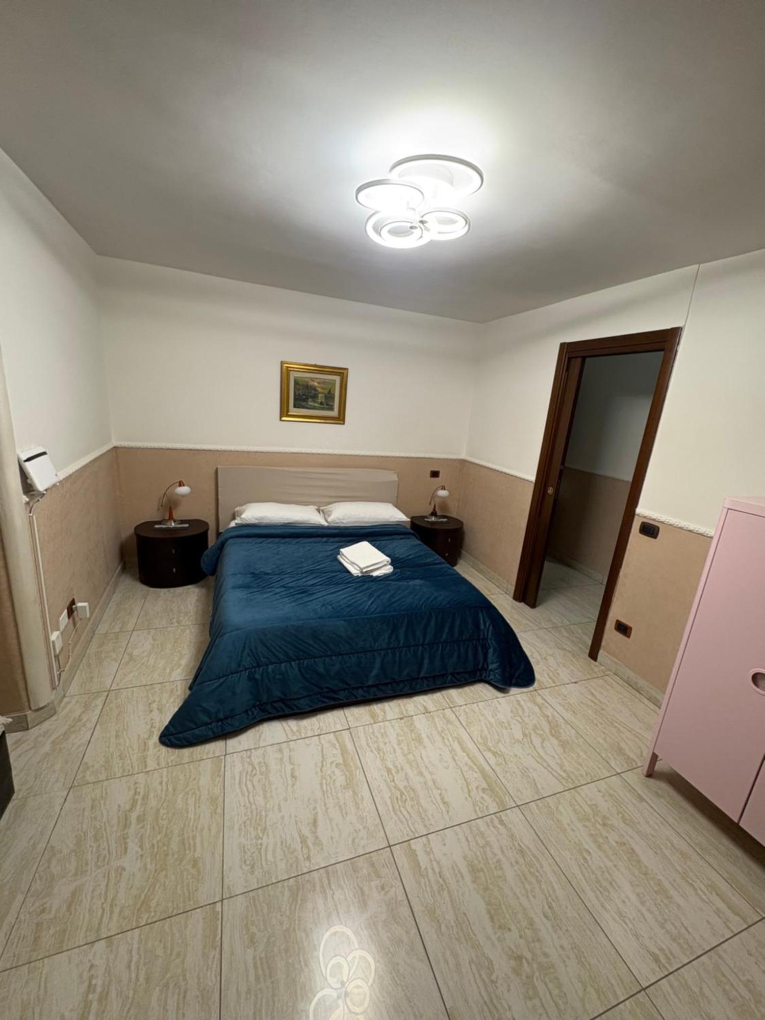 נאפולי Esposito Holiday Homes מראה חיצוני תמונה
